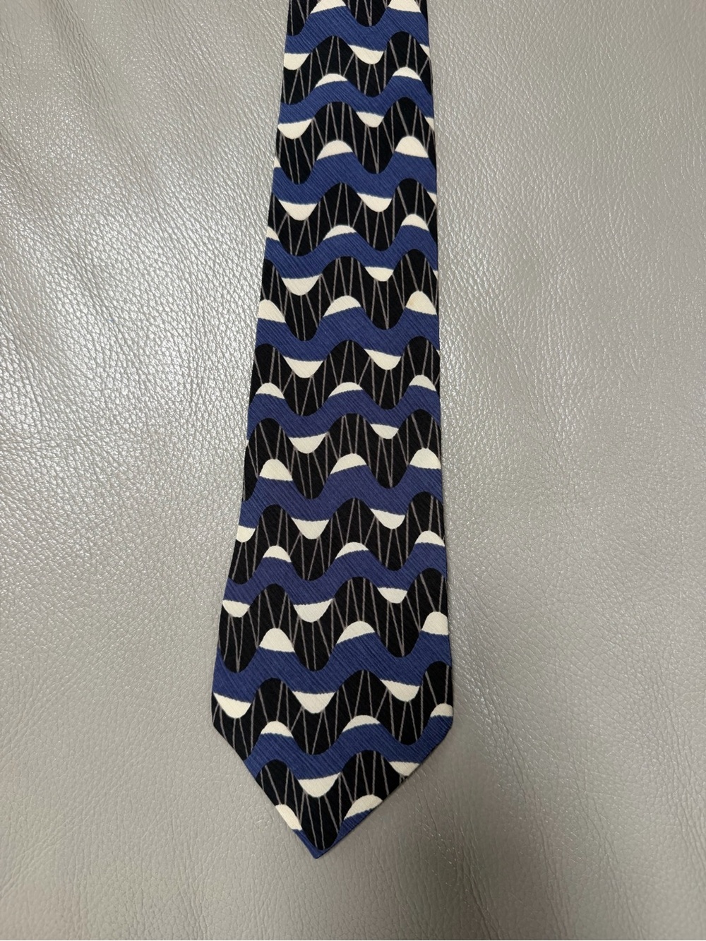 Vintage Tie by Modules 100% Silk